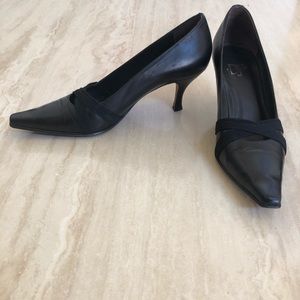 Donald Pliner women’s women’s leather heels